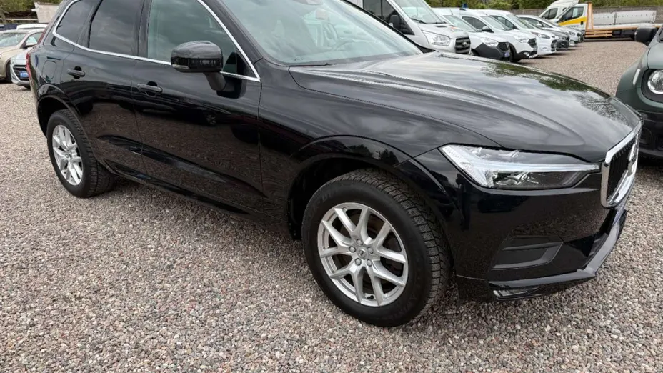 VOLVO XC60 -