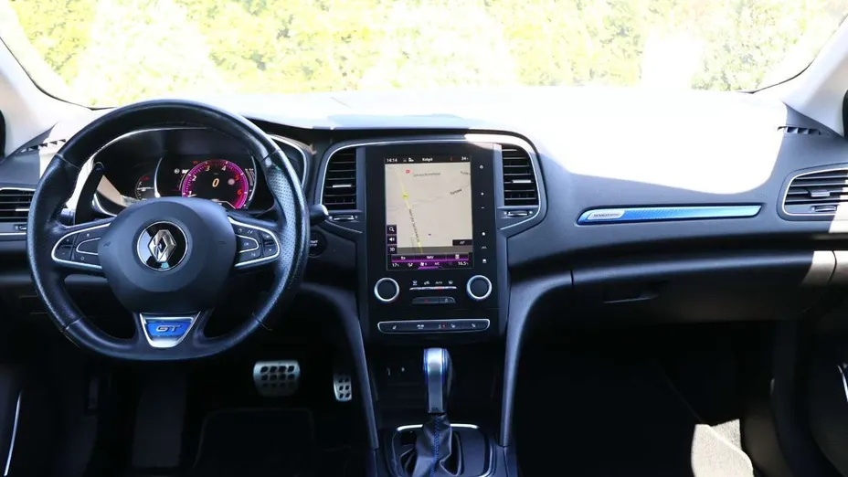 RENAULT Megane -