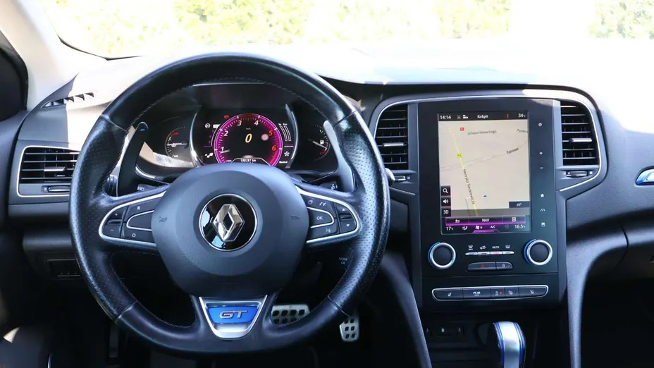 RENAULT Megane -