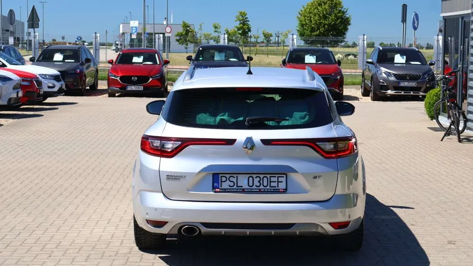 RENAULT Megane -