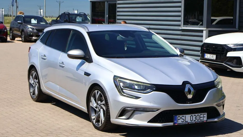 RENAULT Megane -