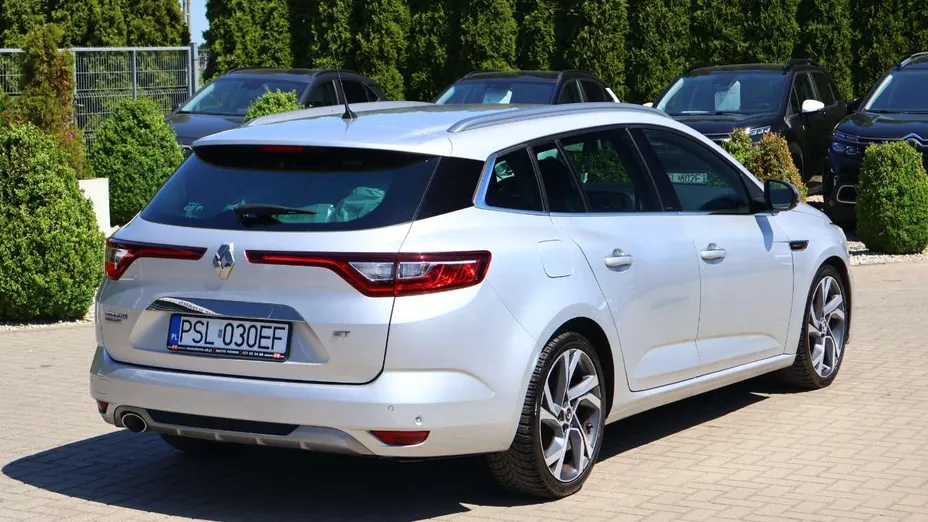 RENAULT Megane -