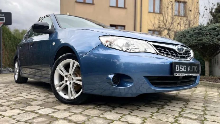 SUBARU Impreza -