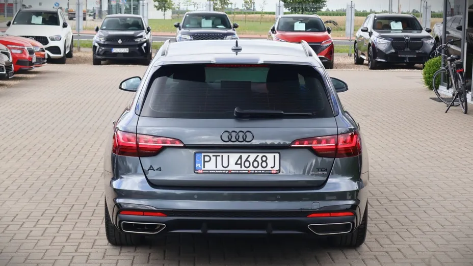 AUDI A4 Avant -