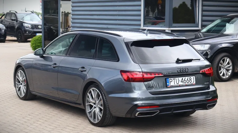 AUDI A4 Avant -
