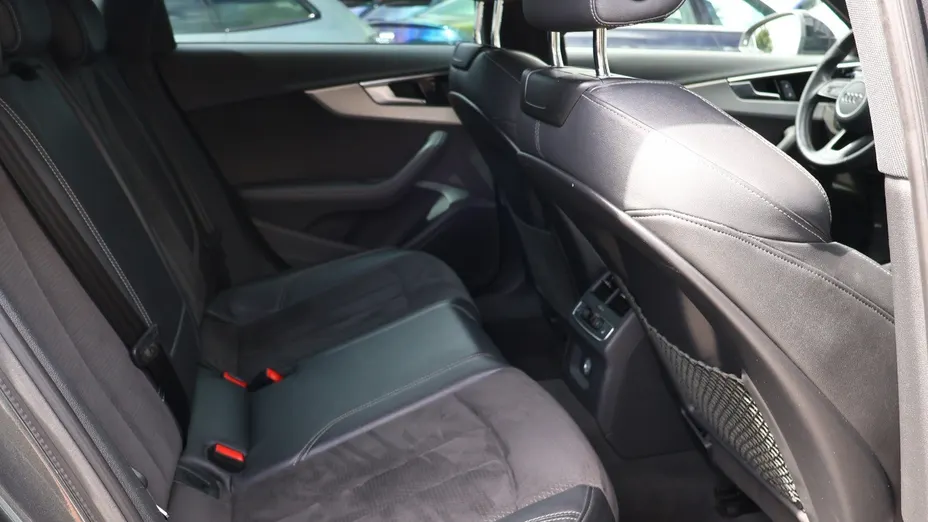 AUDI A4 Avant -