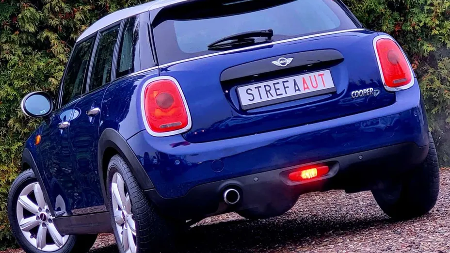 MINI Cooper -