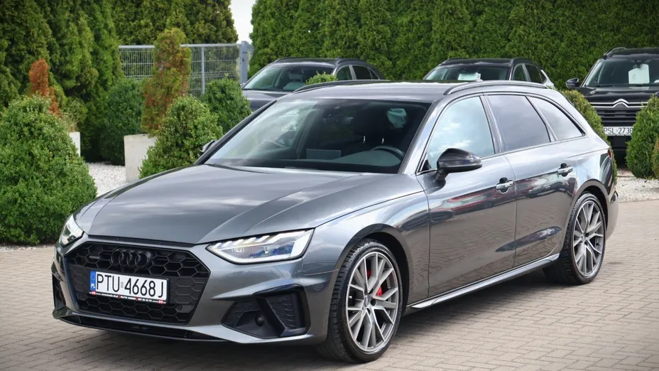AUDI A4 Avant -
