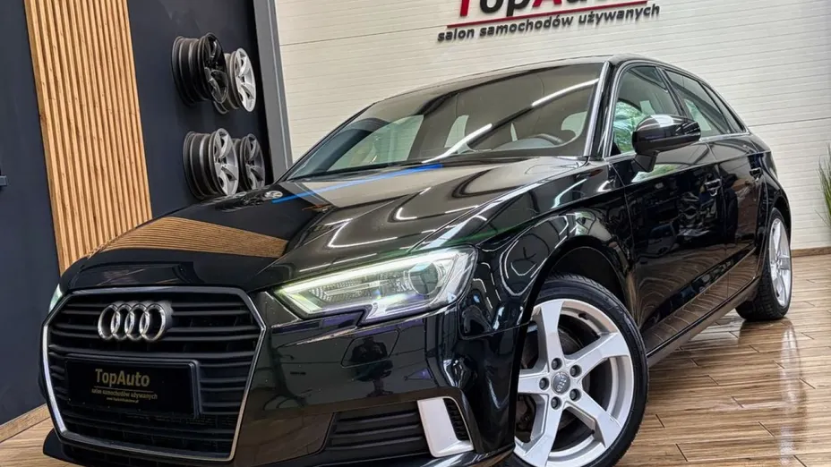 AUDI A3 Sportback -