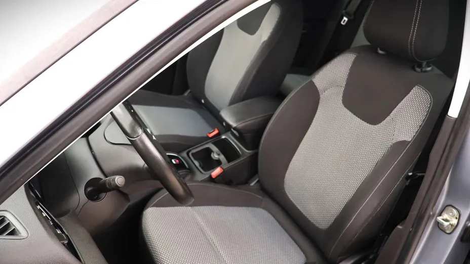OPEL Grandland X -