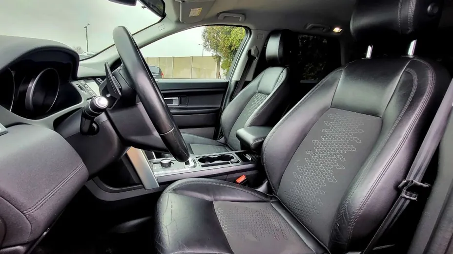 LAND ROVER Discovery Sport -