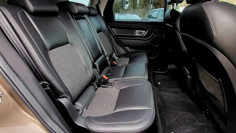 LAND ROVER Discovery Sport -