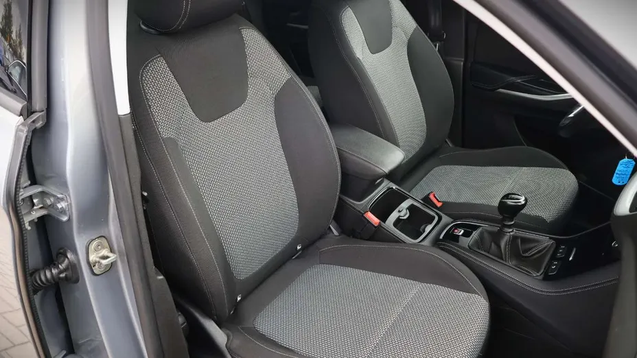 OPEL Grandland X -