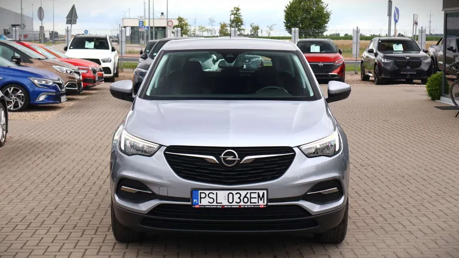 OPEL Grandland X -
