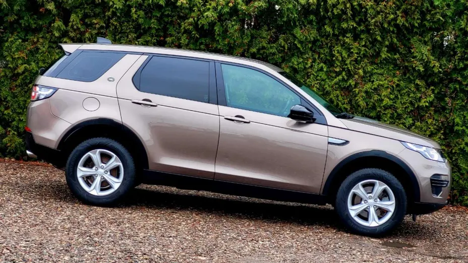 LAND ROVER Discovery Sport -