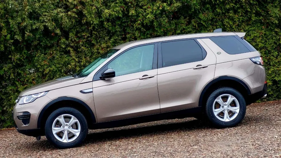 LAND ROVER Discovery Sport -