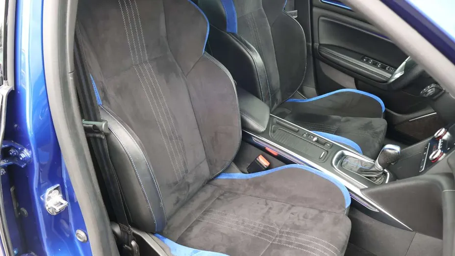 RENAULT Megane -