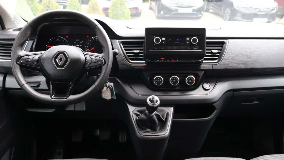 RENAULT Trafic -