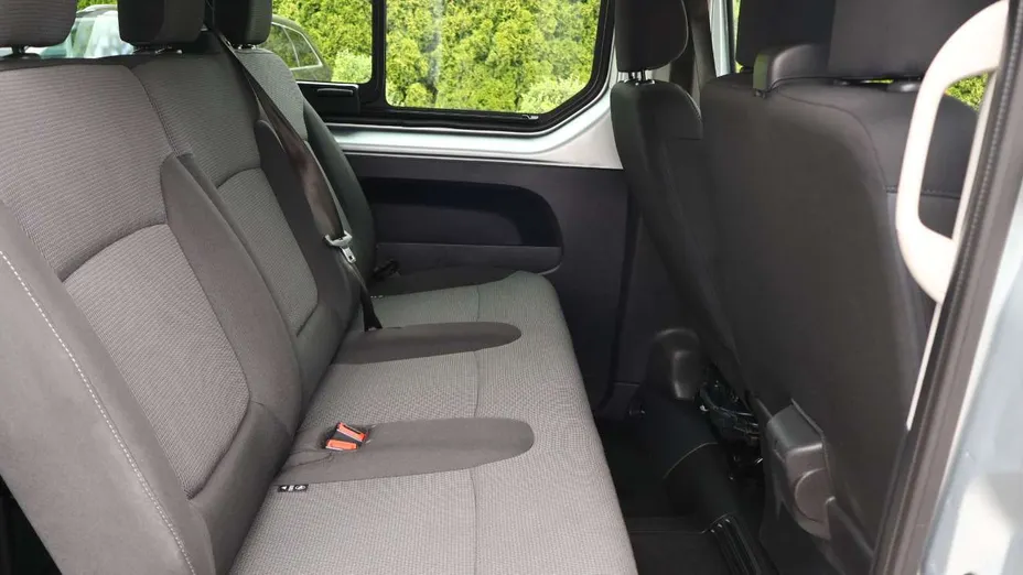RENAULT Trafic -