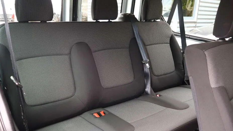 RENAULT Trafic -