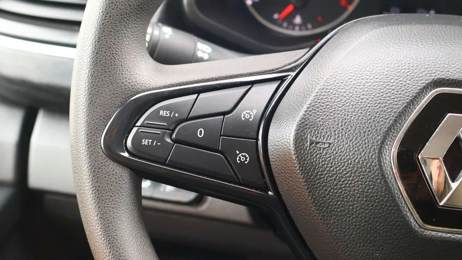 RENAULT Trafic -