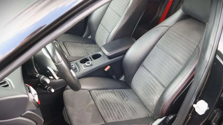 MERCEDES-BENZ A Klasa -