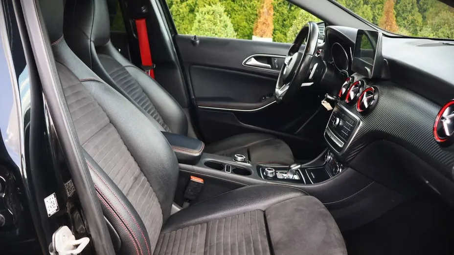 MERCEDES-BENZ A Klasa -
