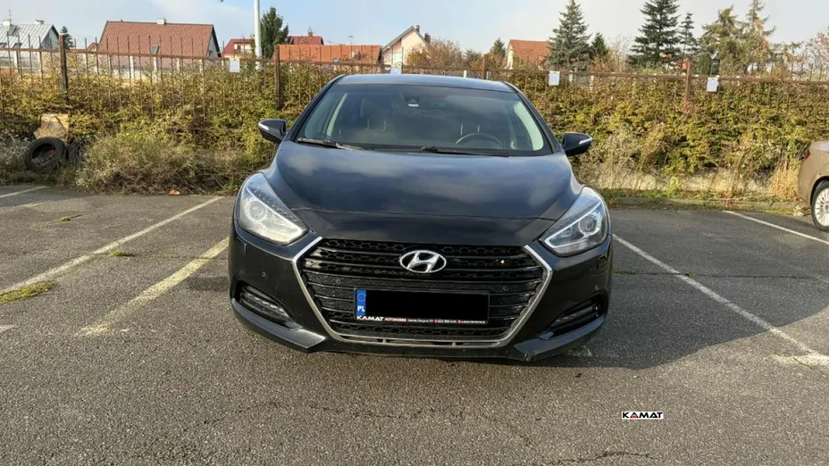 HYUNDAI i40 -