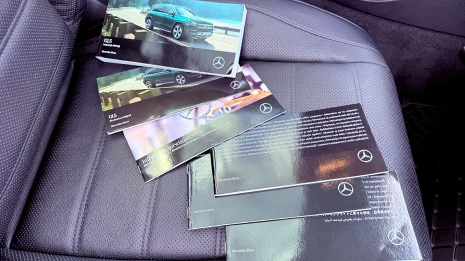 MERCEDES-BENZ GLS -