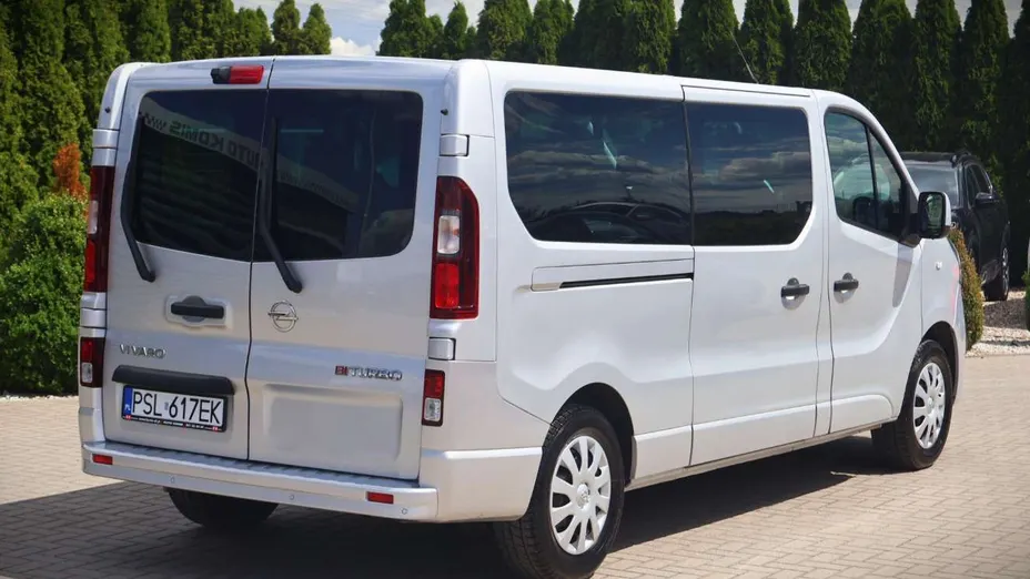OPEL Vivaro -