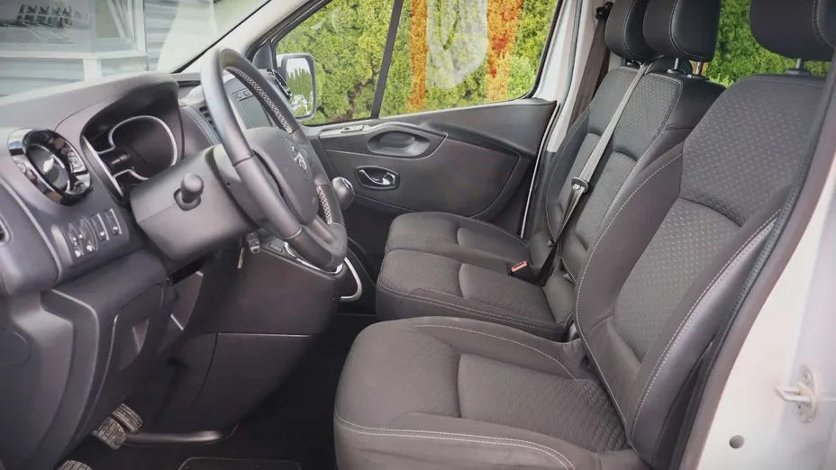 OPEL Vivaro -