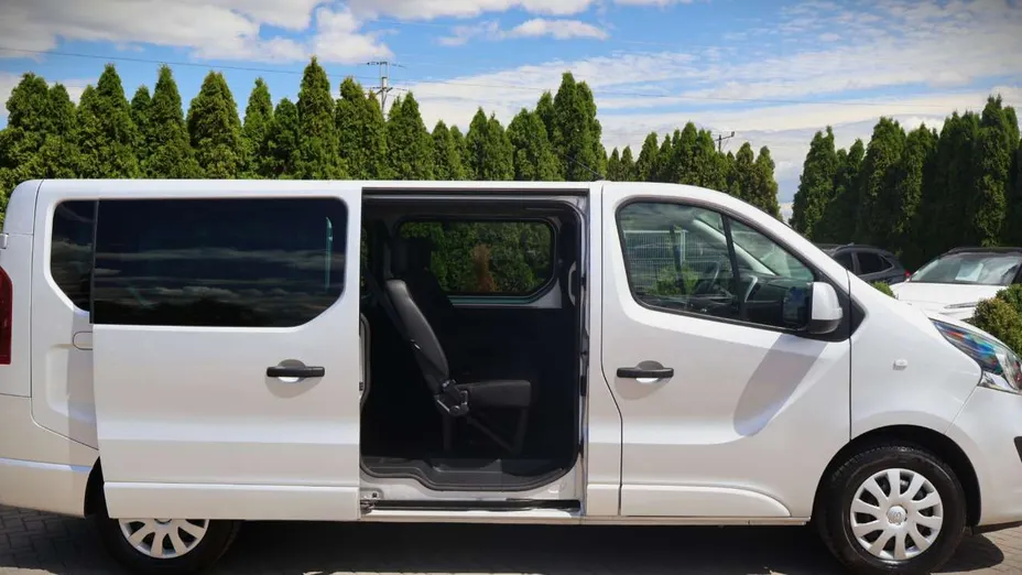 OPEL Vivaro -