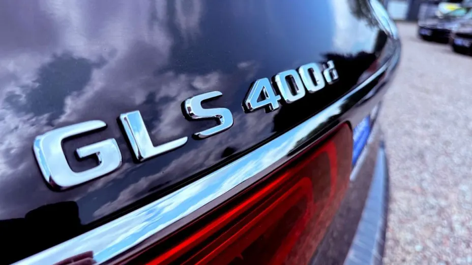 MERCEDES-BENZ GLS -