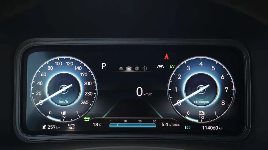 HYUNDAI Kona -