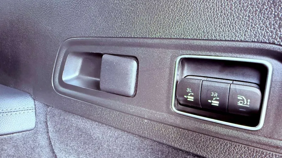 MERCEDES-BENZ GLS -