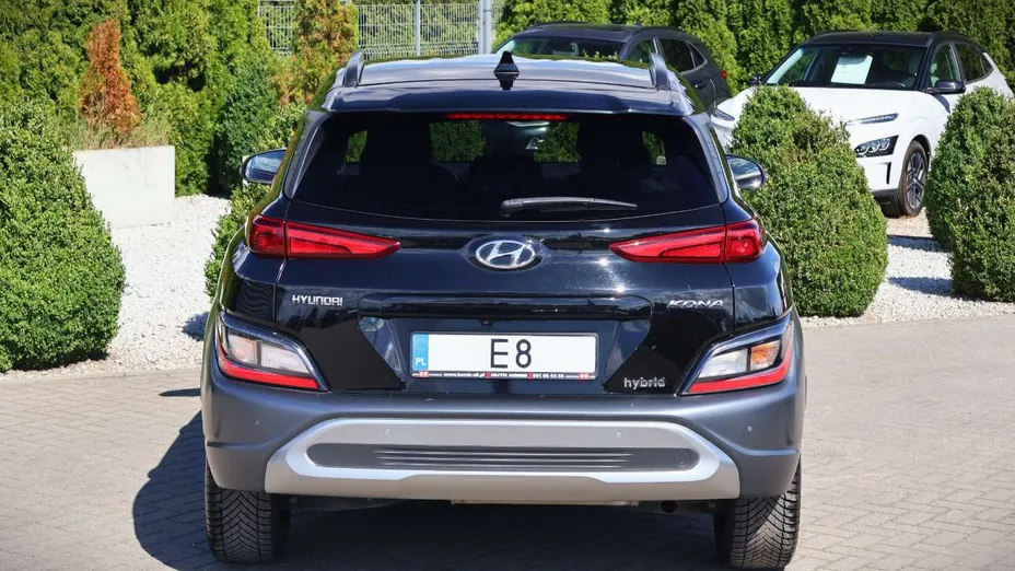 HYUNDAI Kona -