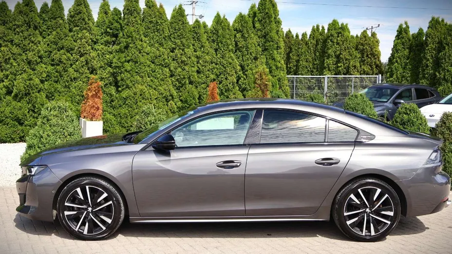 PEUGEOT 508 -