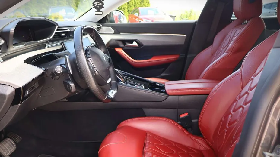 PEUGEOT 508 -