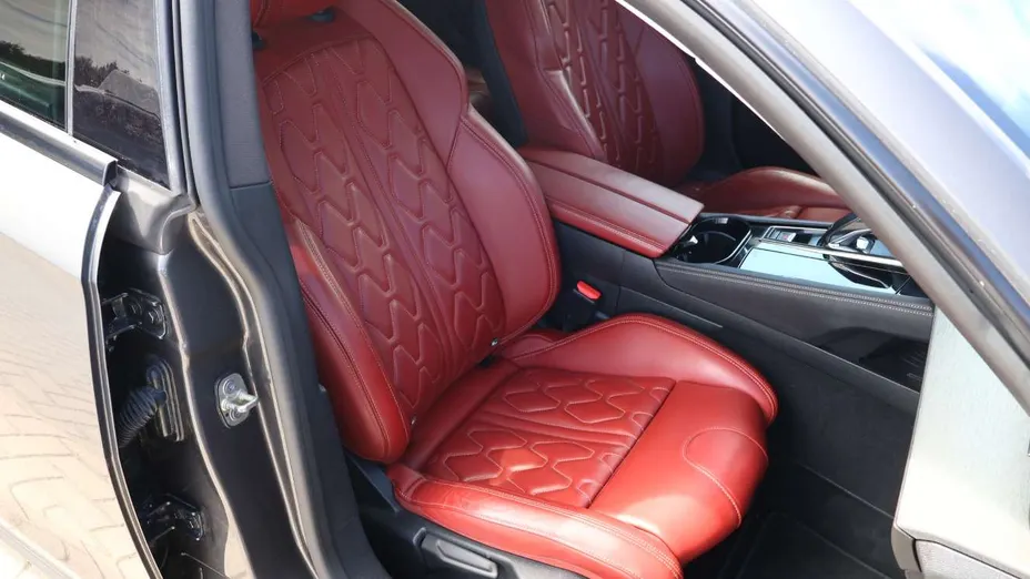 PEUGEOT 508 -