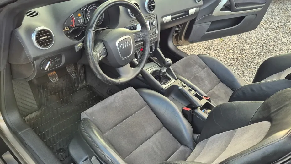 AUDI A3 Cabrio -