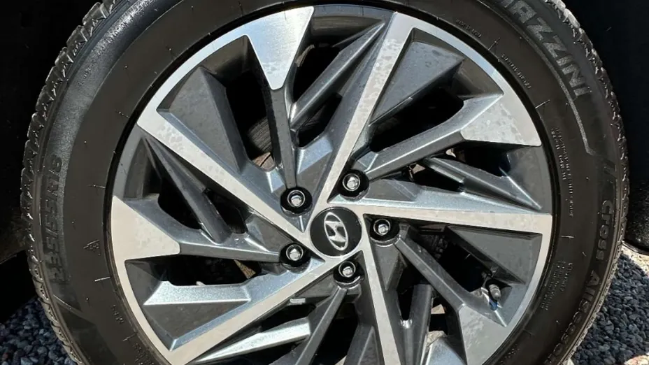 HYUNDAI Tucson -