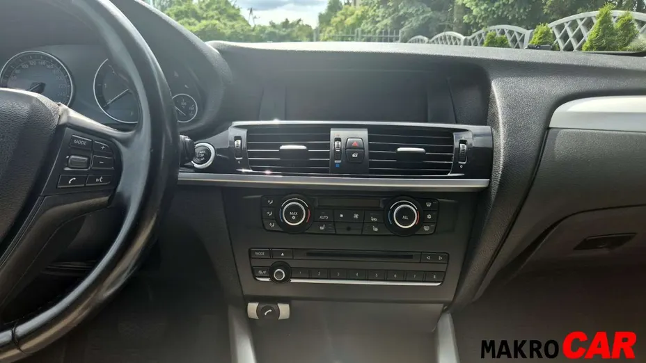 BMW X3 -
