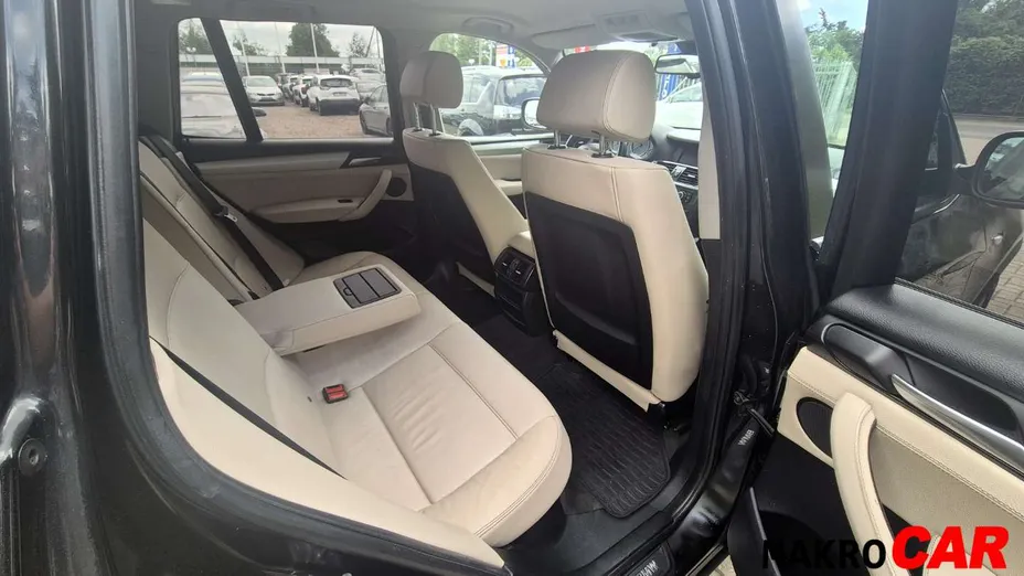 BMW X3 -
