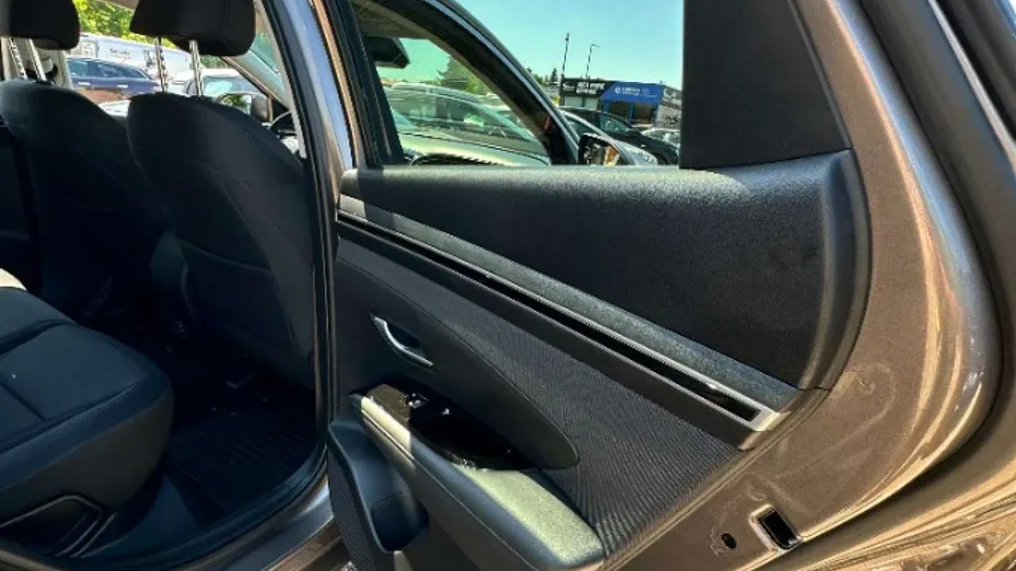 HYUNDAI Tucson -