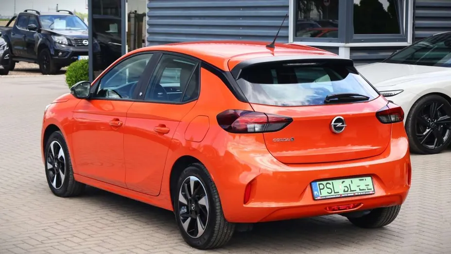 OPEL Corsa -