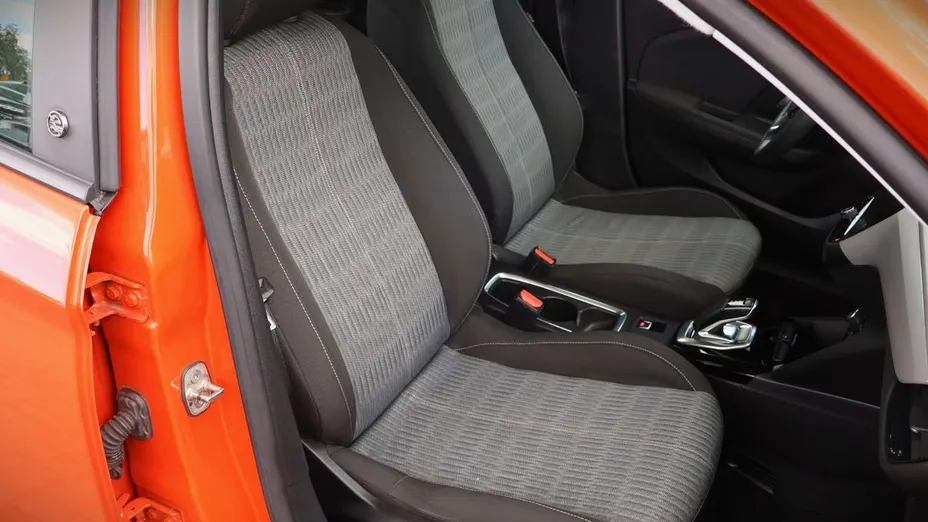 OPEL Corsa -