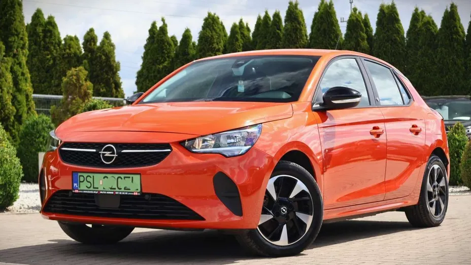 OPEL Corsa -