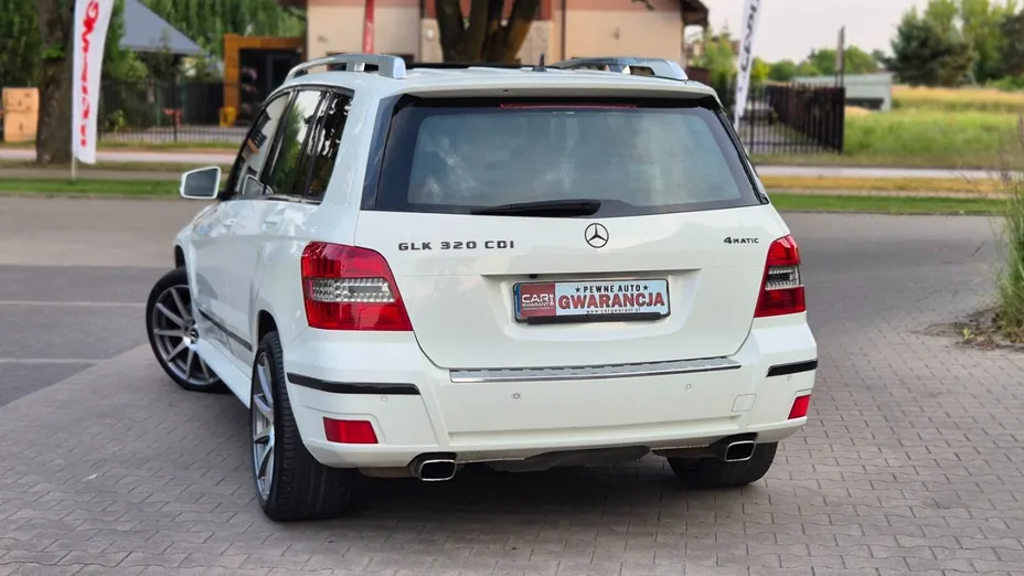 MERCEDES-BENZ GLK -