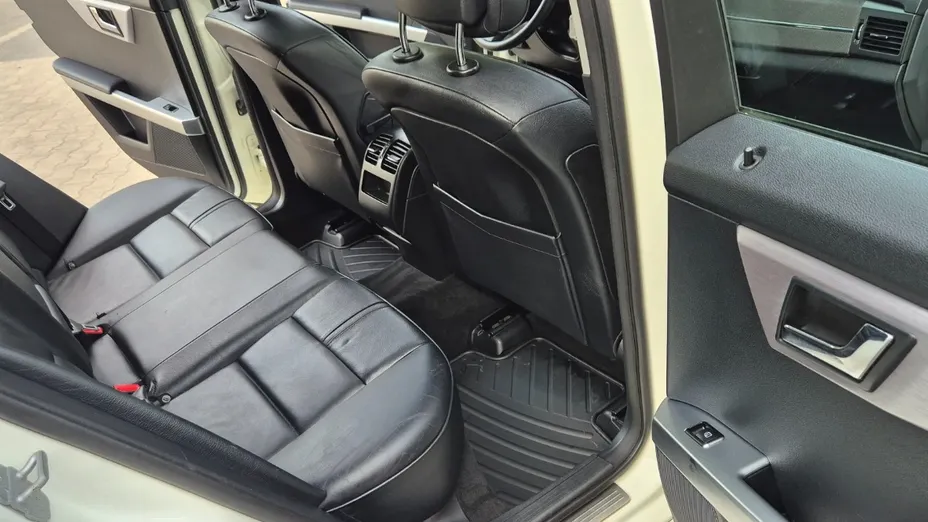 MERCEDES-BENZ GLK -