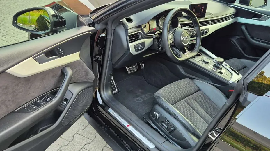 AUDI S5 Sportback -